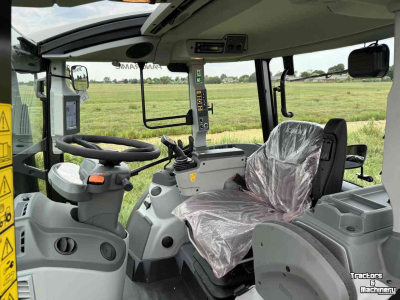 Schlepper / Traktor Claas ARION 420 TREND