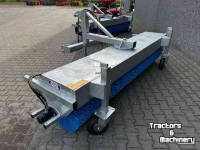 Kehrmaschine M-Sweep TV 600/275