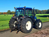 Schlepper / Traktor New Holland T4030