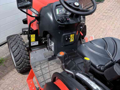 Gartentraktoren TAFE 6028H