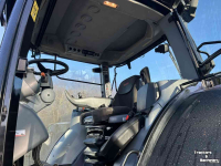 Schlepper / Traktor Valtra S274