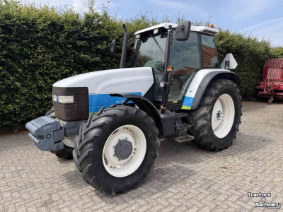 Schlepper / Traktor New Holland 8160 Dual  Command