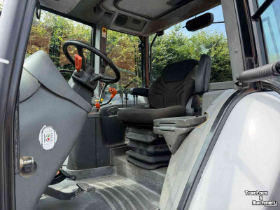 Schlepper / Traktor New Holland 8160 Dual  Command