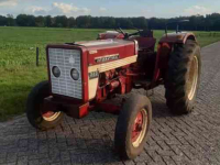 Schlepper / Traktor International Case ih international 323