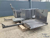 Diverse Gebrauchte Teile Claas Jaguar 494 brandstoftank compleet met onderbouw