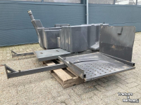 Diverse Gebrauchte Teile Claas Jaguar 494 brandstoftank compleet met onderbouw