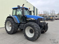 Schlepper / Traktor New Holland TM Series