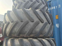 Räder, Reifen, Felgen & Distanzringe Fendt 800/65R 32 / 540/65R 28