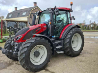 Schlepper / Traktor Valtra G125eA