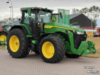 Schlepper / Traktor John Deere 8R370