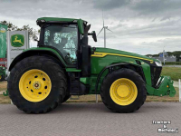 Schlepper / Traktor John Deere 8R370