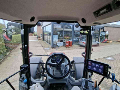 Schlepper / Traktor Valtra G125eA