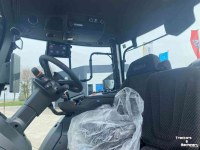 Schlepper / Traktor Valtra Q225