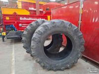 Räder, Reifen, Felgen & Distanzringe Trelleborg 540/65R28 TM800