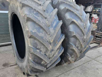 Räder, Reifen, Felgen & Distanzringe Michelin 710/60R42 Xeobib. 30 mm!