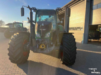 Schlepper / Traktor Fendt 724 profi