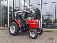 Schlepper / Traktor Massey Ferguson 6130 Dynashift
