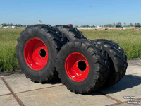 Räder, Reifen, Felgen & Distanzringe Trelleborg 710/70R38  &  600/65R28