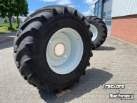 Räder, Reifen, Felgen & Distanzringe  Ceat 710/70R38 Banden