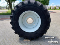 Räder, Reifen, Felgen & Distanzringe  Ceat 710/70R38 Banden