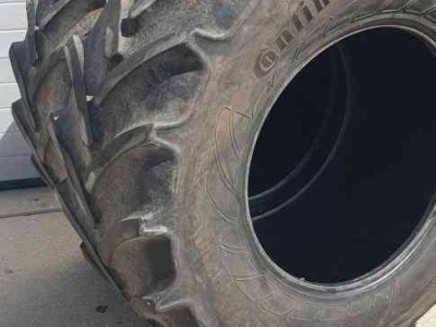 Räder, Reifen, Felgen & Distanzringe Continental 600/65R30