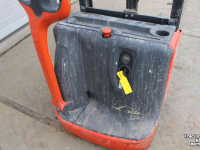 Elektrohubwagen Linde L12i palletstapelaar palletheffer palletwagen defect