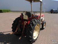 Obsttraktor International 433 v