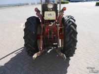 Obsttraktor International 433 v