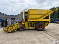 Feldhäcksler Hesston Field queen rear dump