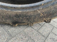 Räder, Reifen, Felgen & Distanzringe BKT 270/95R36 eenling gebruikt