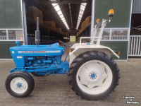 Schlepper / Traktor Ford 2000