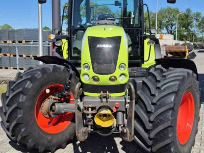 Schlepper / Traktor Claas Arion 620 CIS Cebis met Lucht, Fronthef en PTO