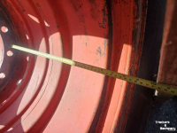 Räder, Reifen, Felgen & Distanzringe Michelin 1000/50R25. 40 mm