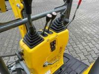 Minibagger Wacker Neuson 803 minigraver met snelwissel en 3 bakken