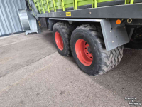 Lade- und Dosierwagen Claas Quotum 5700 s