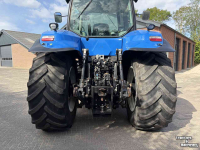 Schlepper / Traktor New Holland T8.360
