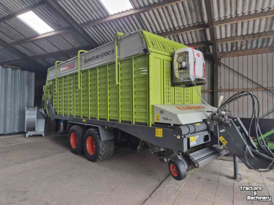 Lade- und Dosierwagen Claas Quotum 5700 s