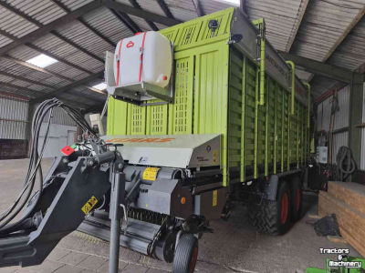 Lade- und Dosierwagen Claas Quotum 5700 s