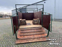 Viehwagen  Veewagen / Veetrailer / Veetransportwagen / Veekar