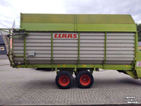 Lade- und Dosierwagen Claas Sprint 445