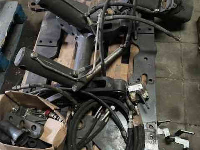 Fronthydraulik & Frontzapfwellen Sauter renault/claas ares
