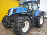 Schlepper / Traktor New Holland T7.235