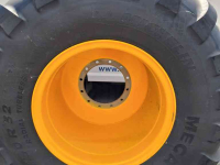 Räder, Reifen, Felgen & Distanzringe Michelin Mega X Bib 1050/50R32