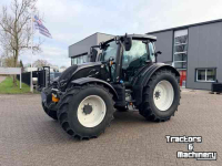 Schlepper / Traktor Valtra N135 Direct Smart Touch