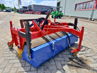 Kehrmaschine Qmac 150 Veegmachine met Opvangbak