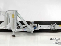 Sonstige Transport- und Industriemaschinen und Zubehör Qmac Gummischieber für Wegen 2.40 mtr mit anbau Paus