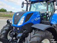 Schlepper / Traktor New Holland T7.210 Range command 50 km/h
