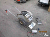 Gülleschieber Limpar onderdelen  (machine is compleet motor is defect)