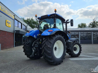 Schlepper / Traktor New Holland T7.210 Range command 50 km/h