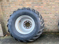 Räder, Reifen, Felgen & Distanzringe Trelleborg 500/60R22.5 60%